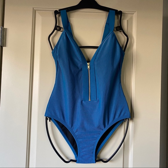 Kona Sol Blue Women’s Ribbed 1 piece Swimsuit Sm - Picture 2 of 10